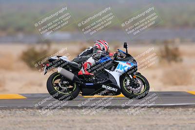 media/Sep-11-2022-SoCal Trackdays (Sun) [[81b7e951af]]/Turn 7 (1145am)/